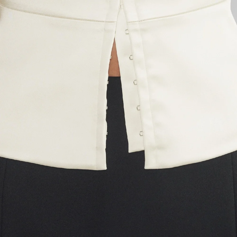 NWT Aritzia Ten Canape Satin Top in Whisper White - Picture 3 of 7